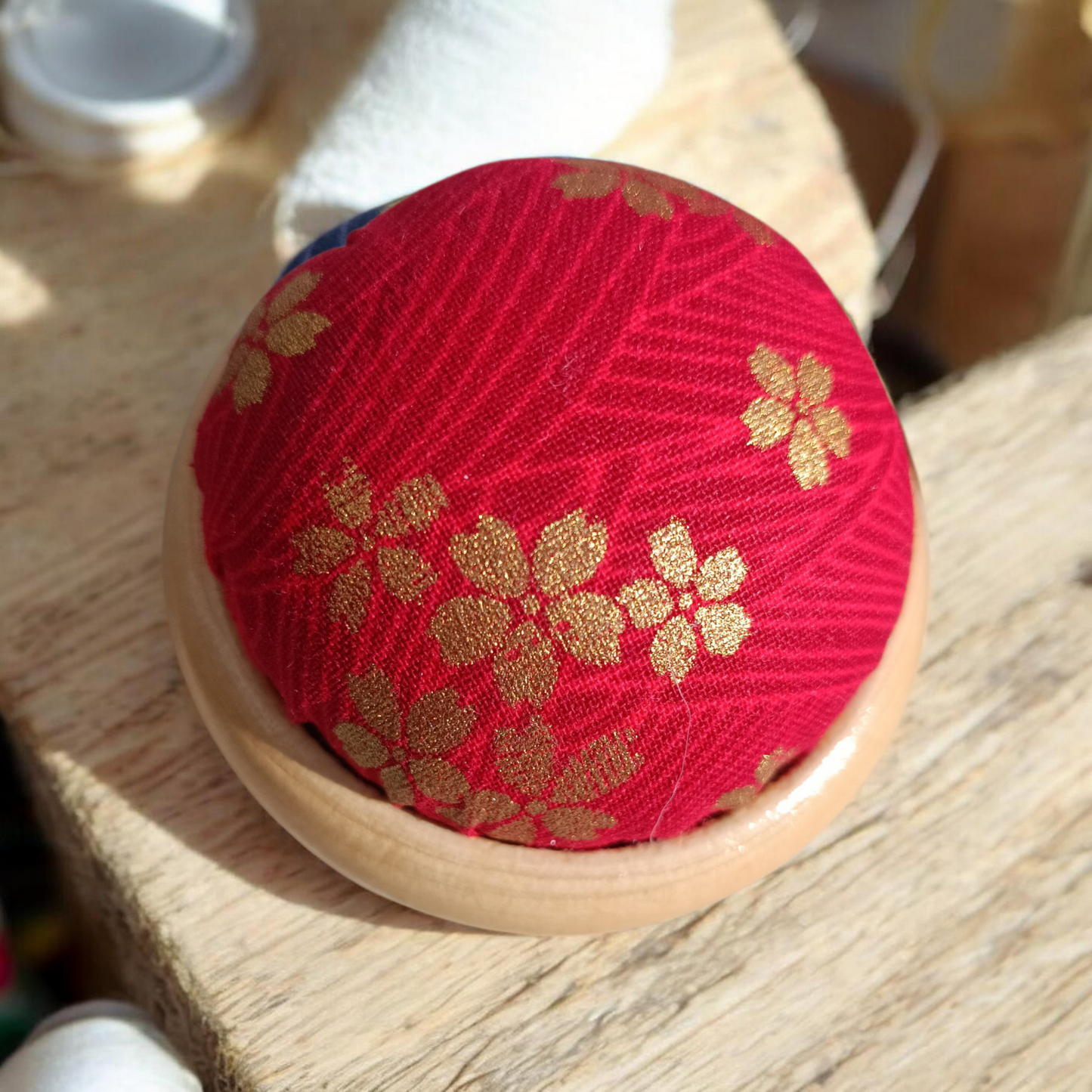 Support à aiguilles en tissu