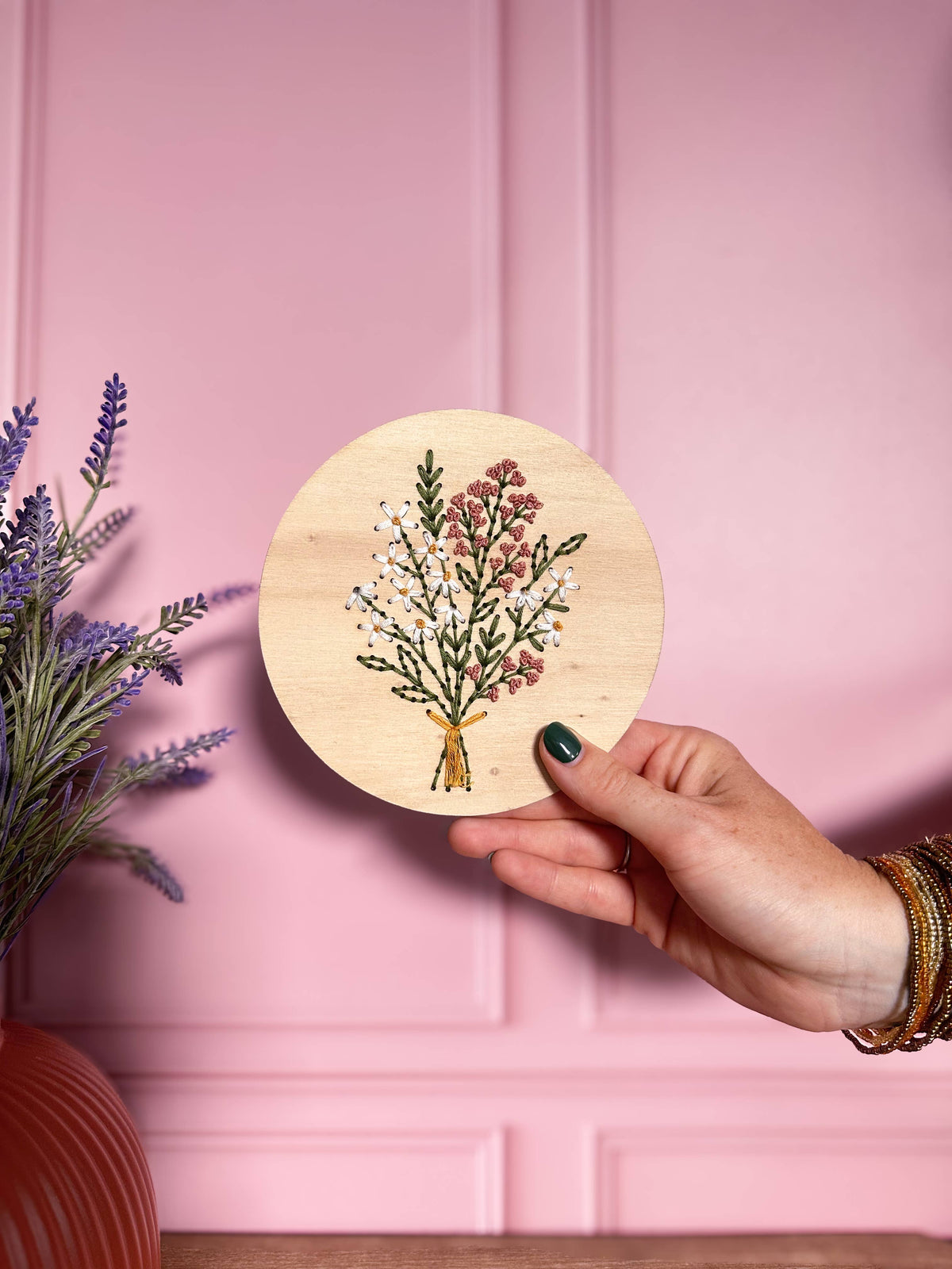 Broderie sur bois – Bouquet 1 | Base seule ou kit complet