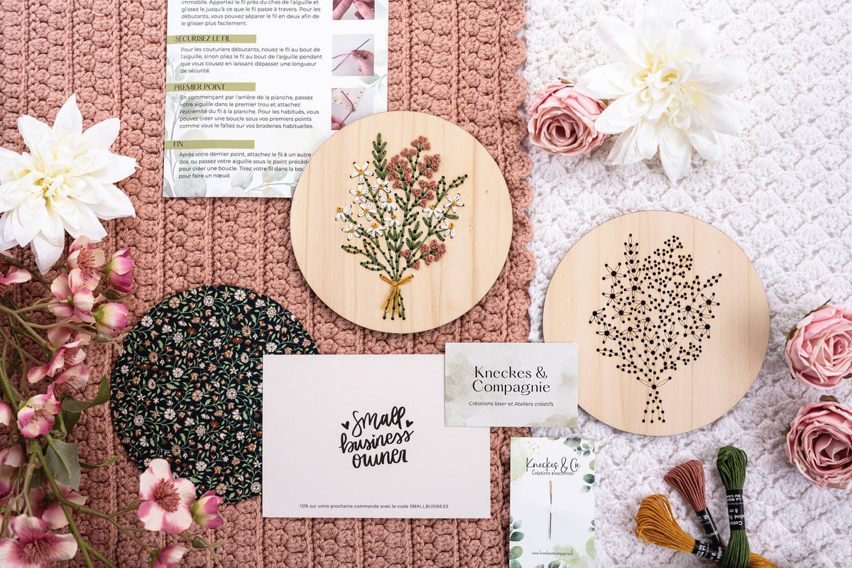 Broderie sur bois – Bouquet 1 | Base seule ou kit complet