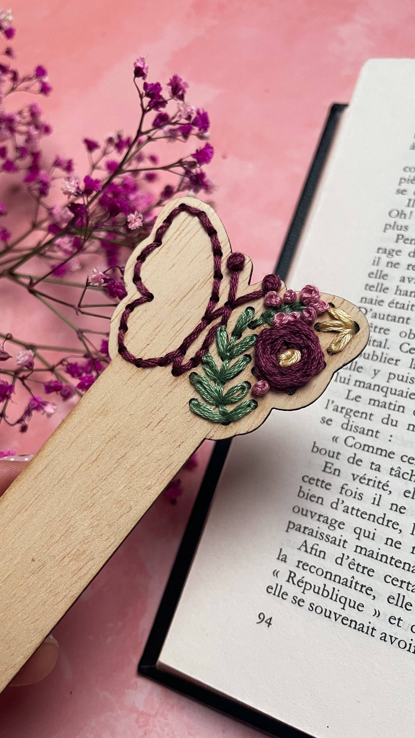 Kit de broderie marque page papillon