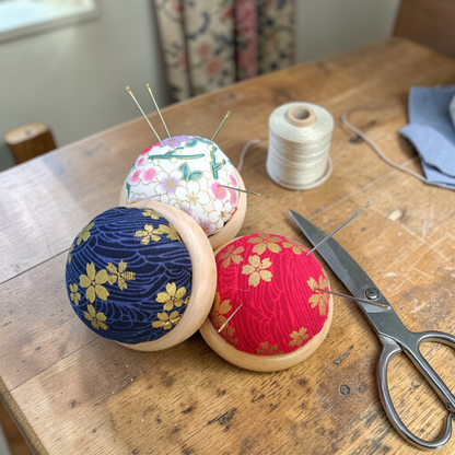 Support à aiguilles en tissu